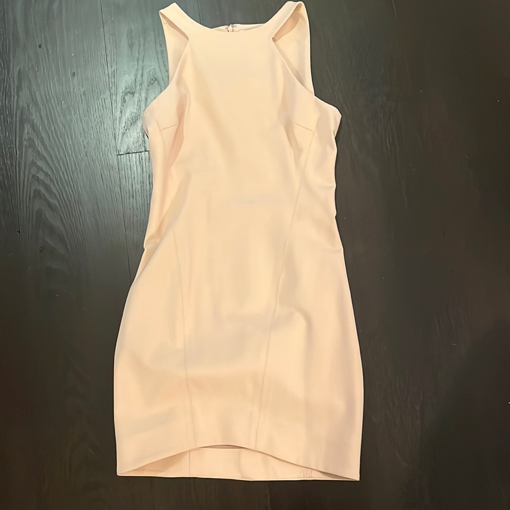 Elizabeth & James shift dress in size 4. Light pink/nude color.